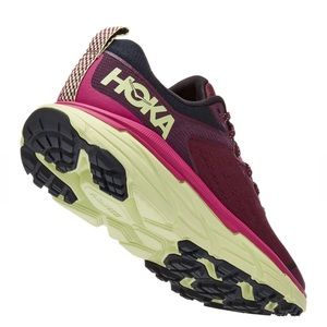 NWT HOKA Challenger ATR 6